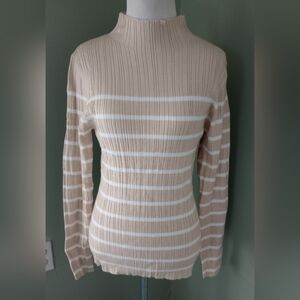 NWT Merokeety Lightweight Beige White Size L Large